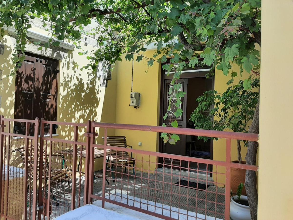Alexandros Traditional House Ialysos  Extérieur photo